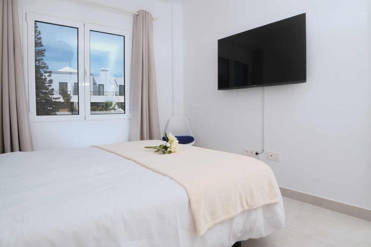 The Ocean View Senator Modern Apartment Costa Teguise Exterior photo