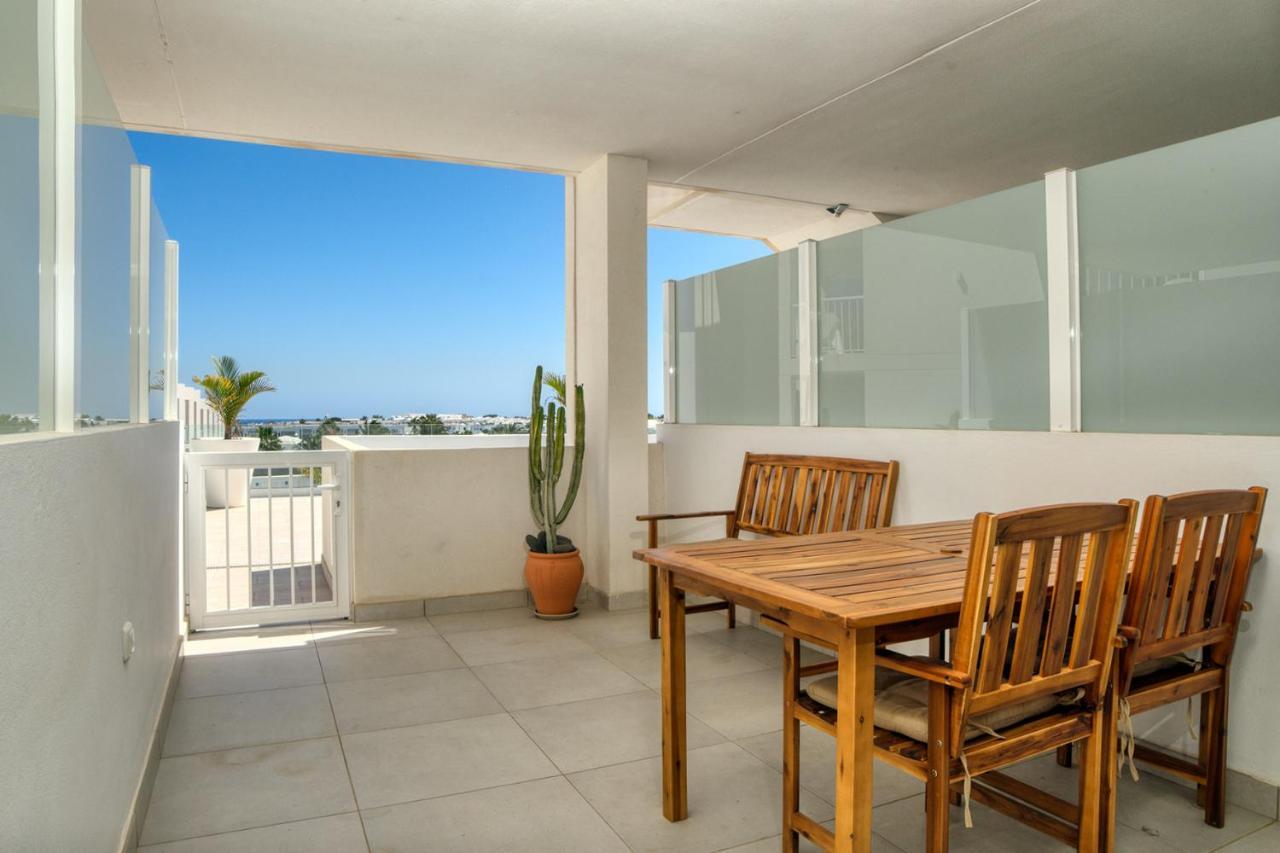 The Ocean View Senator Modern Apartment Costa Teguise Exterior photo